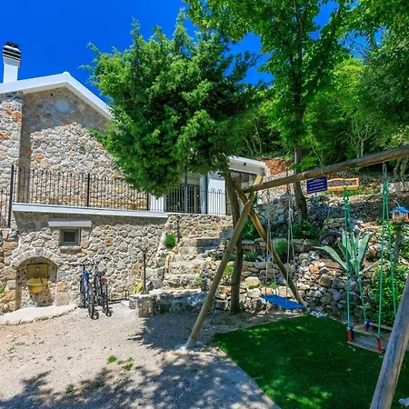 Villa Siesta Grizane-Belgrad